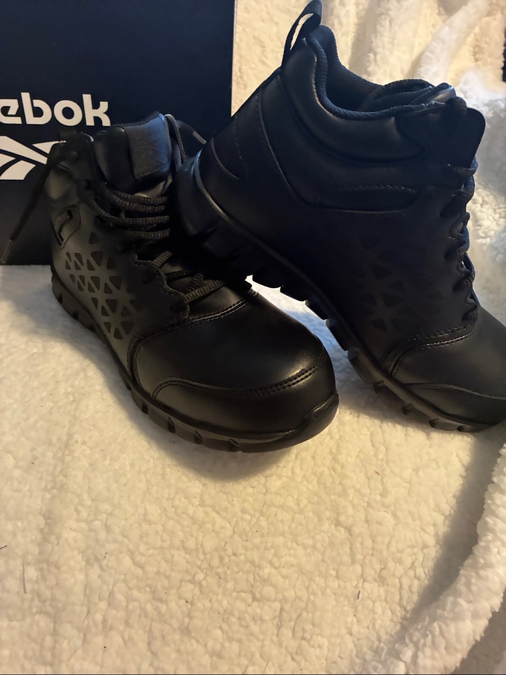 Reebok Black Women's Ankle Boots Booties
Sublite Cushio Work Boot